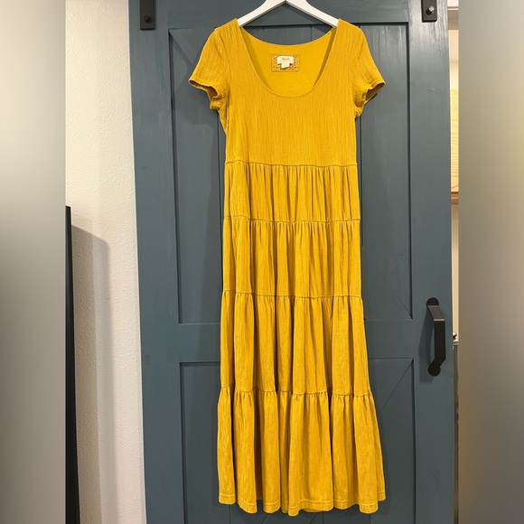 Maeve By Anthropologie Gillian Knit Tiered Maxi Dress Size Medium Maeve By Anthropologie Gillian Knit Tiered Maxi Dress Size Medium
